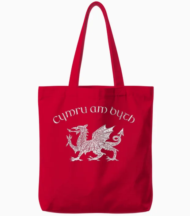 Wales Red Welsh Dragon Cymru Am Byth Tote Bags in Red