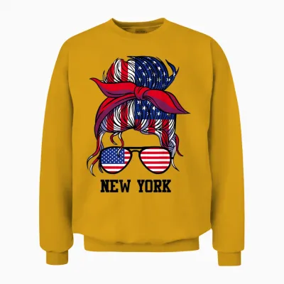 Bandana Scarf Sunglasses Girl New York T-Shirt, White, S Unisex Sweatshirt - Gold