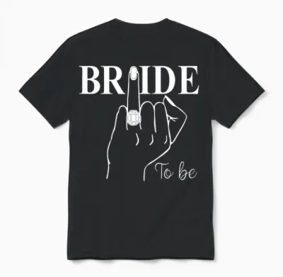 Lustiger Verlobungsring Mit Aufschrift Bride to Be Unisex T-Shirt - Black