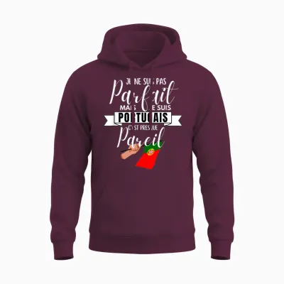 T-Shirt Humour Je Ne Suis Pas Parfait Mais Je Suis Portuguese T-Shirt, Black, S Unisex Hoodie - Maroon