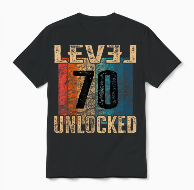 70. Geburtstag Level Unlocked Vintage Retro Unisex T-Shirt in Black