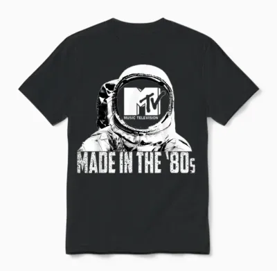 Mademark X Mtv - Mtv Astronaut in Space Made in the 80s Retro Mtv Logo Unisex T-Shirt - Black