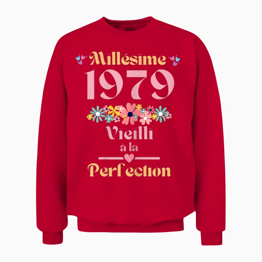 45 Ans Femme 1979 Idée Cadeau Anniversaire Humour Funny T-Shirt, Black Unisex Sweatshirt in Red