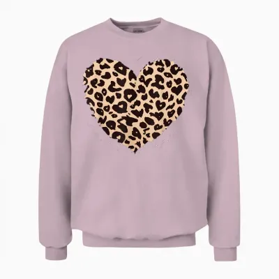 Cheetah Leopard Heart Girls Animal Print T-Shirt, Black Unisex Sweatshirt - Light Pink