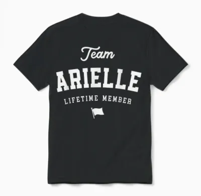 Team Arielle Lifetime Mitglied Lustiger Name Arielle Unisex T-Shirt - Black