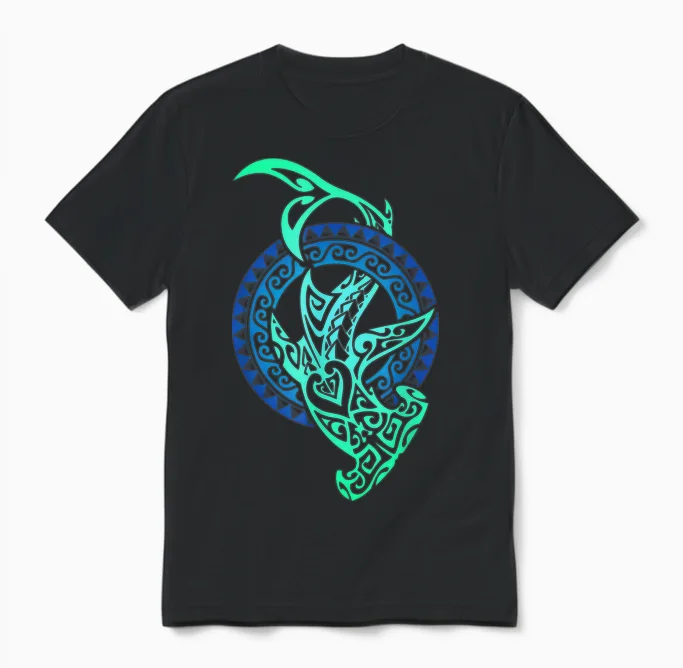 Shark Tribal Hawaiian Sun Polynesian Hawaiian Maori Cool Unisex T-Shirt in Black
