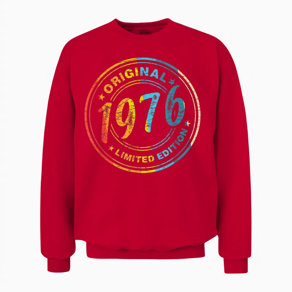Original 1976 Vintage Birthday 50 Years for Men Women Unisex Sweatshirt in Red