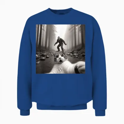 Funny Surprised Scared Cat Selfie with Sasquatsch Bigfoot Unisex Sweatshirt - Royal