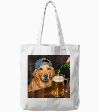 Golden Retriever Trinkt Bier Lustiges Hunde-Meme Tote Bags - White