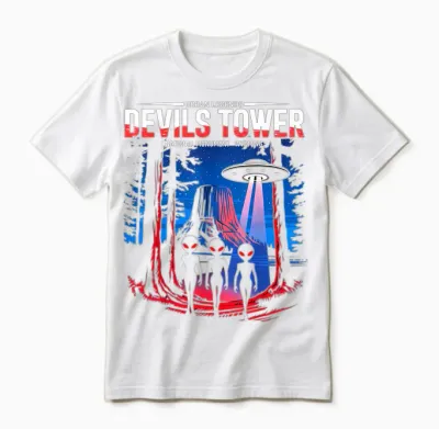La Légende Des Visites Extraterrestres à Devils Tower Unisex T-Shirt - White