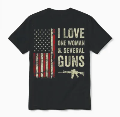 I Love One Woman and Several Guns – Herren-Waffenbesitzer – Auf Der Rückseite Unisex T-Shirt - Black