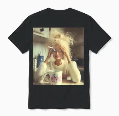 Funny Doll Face Sarcastic Doll Smoking Y2k Unisex T-Shirt - Black